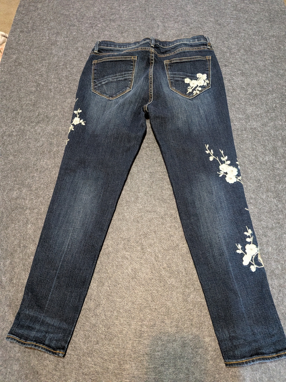 DRIFTWOOD Dark Indigo Skinny Jeans with White Floral Embroidery - Picture 3 of 13